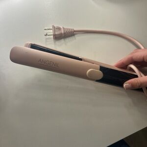 Angenil Pink Hair Straightener